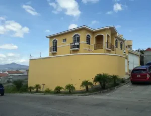 residencial roble oeste
